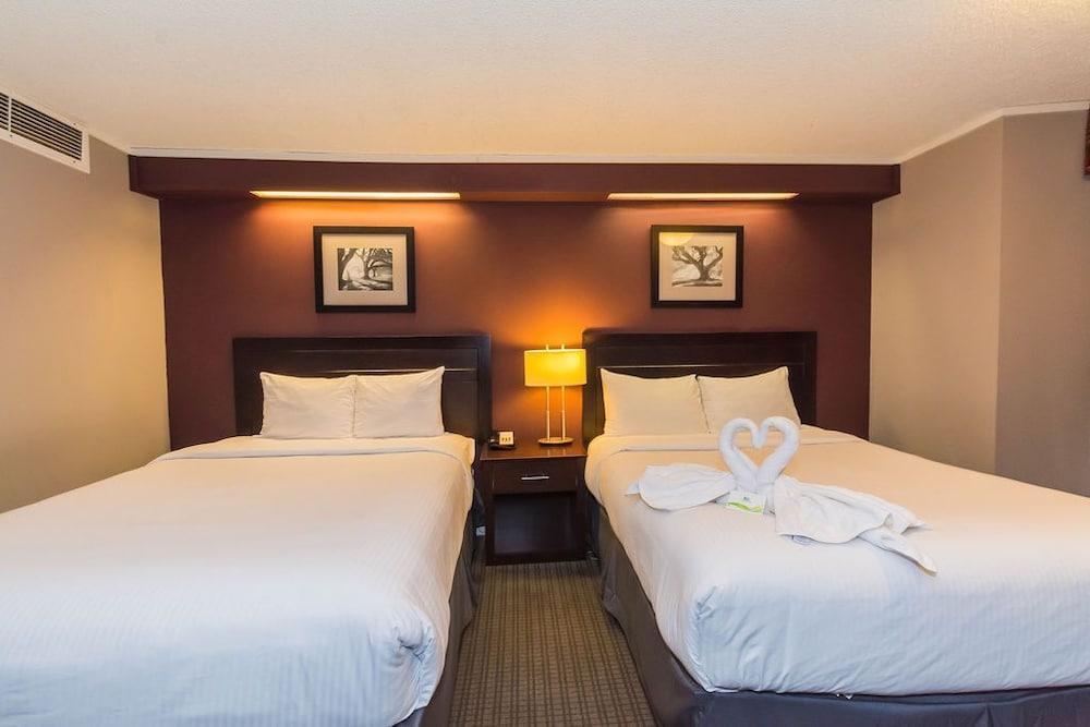 Coliseum Inn Edmonton Eksteriør billede