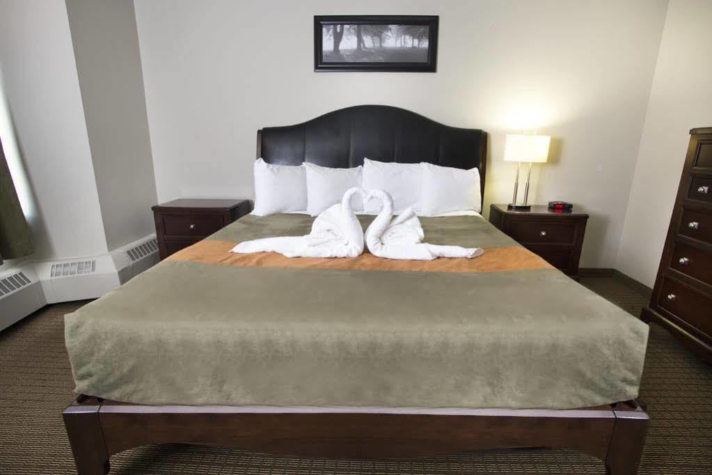 Coliseum Inn Edmonton Eksteriør billede